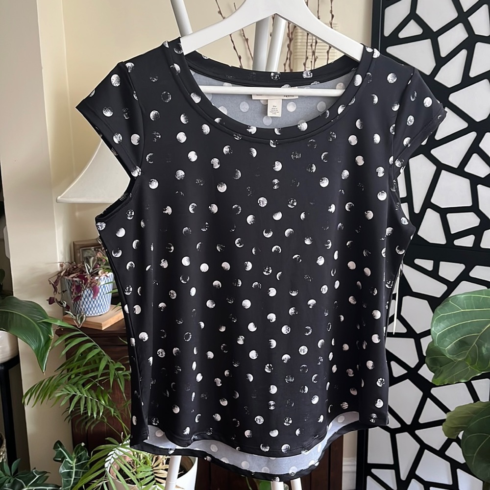 🖤Emaline Petite Black Top- Easy Knit- Polka Dots- PM- NWT